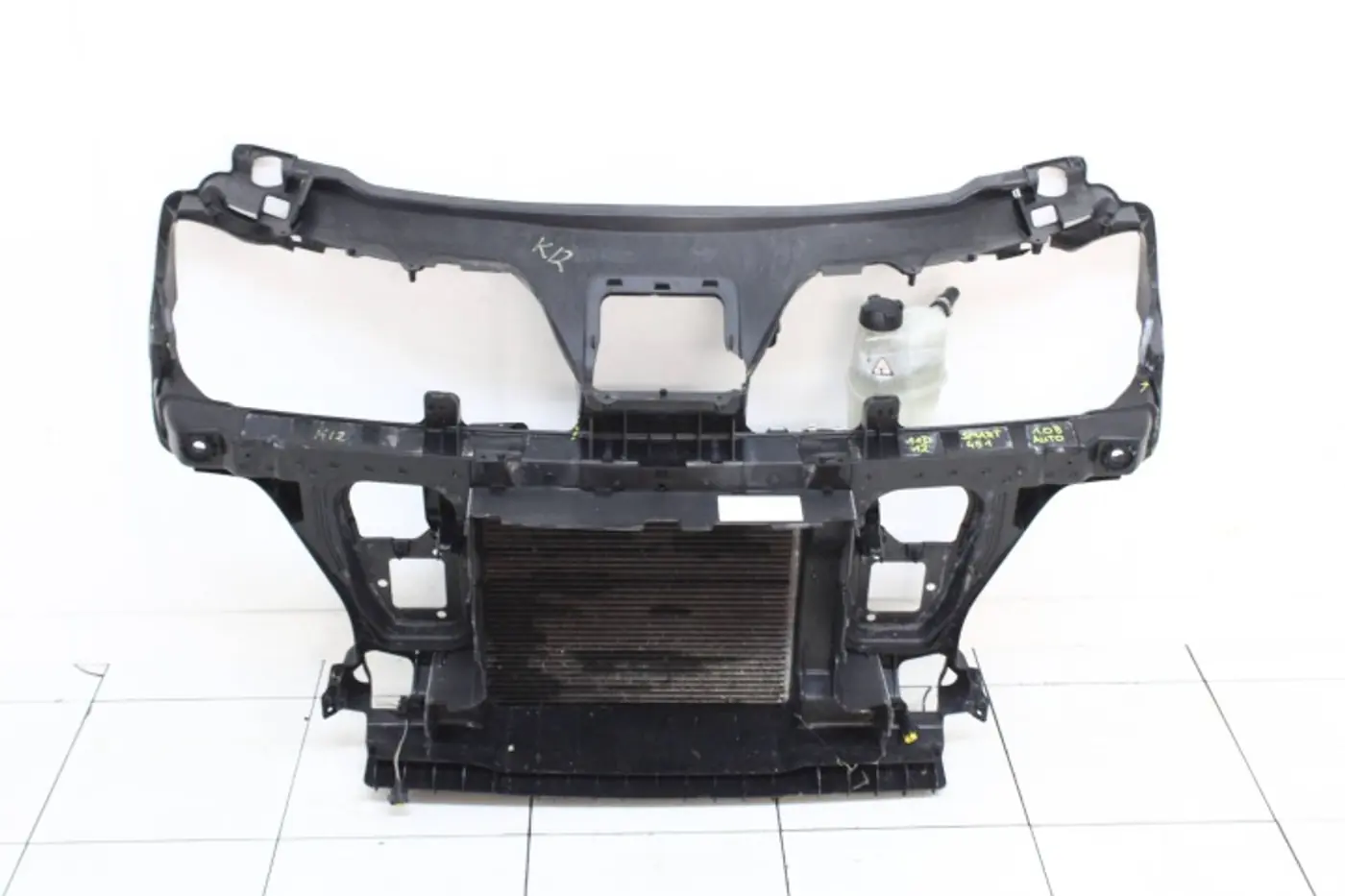 Передняя панель крепления облицовки (телевизор) к Smart Fortwo 2007