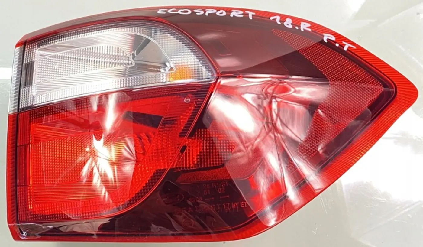 Фонарь задний правый к Ford EcoSport 2017