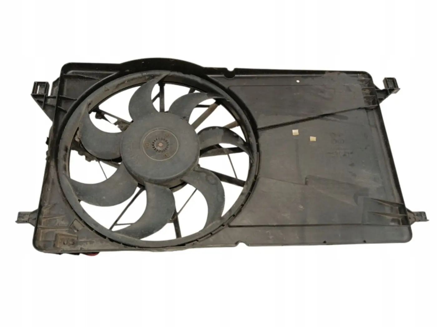 Вентилятор радиатора к Ford Focus 2005