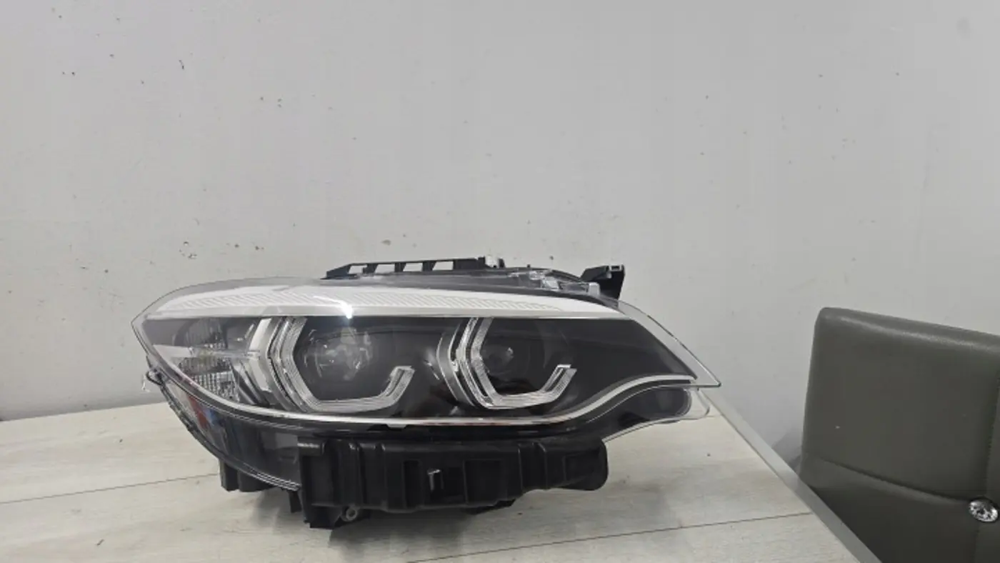Фара правая к BMW M2 2015