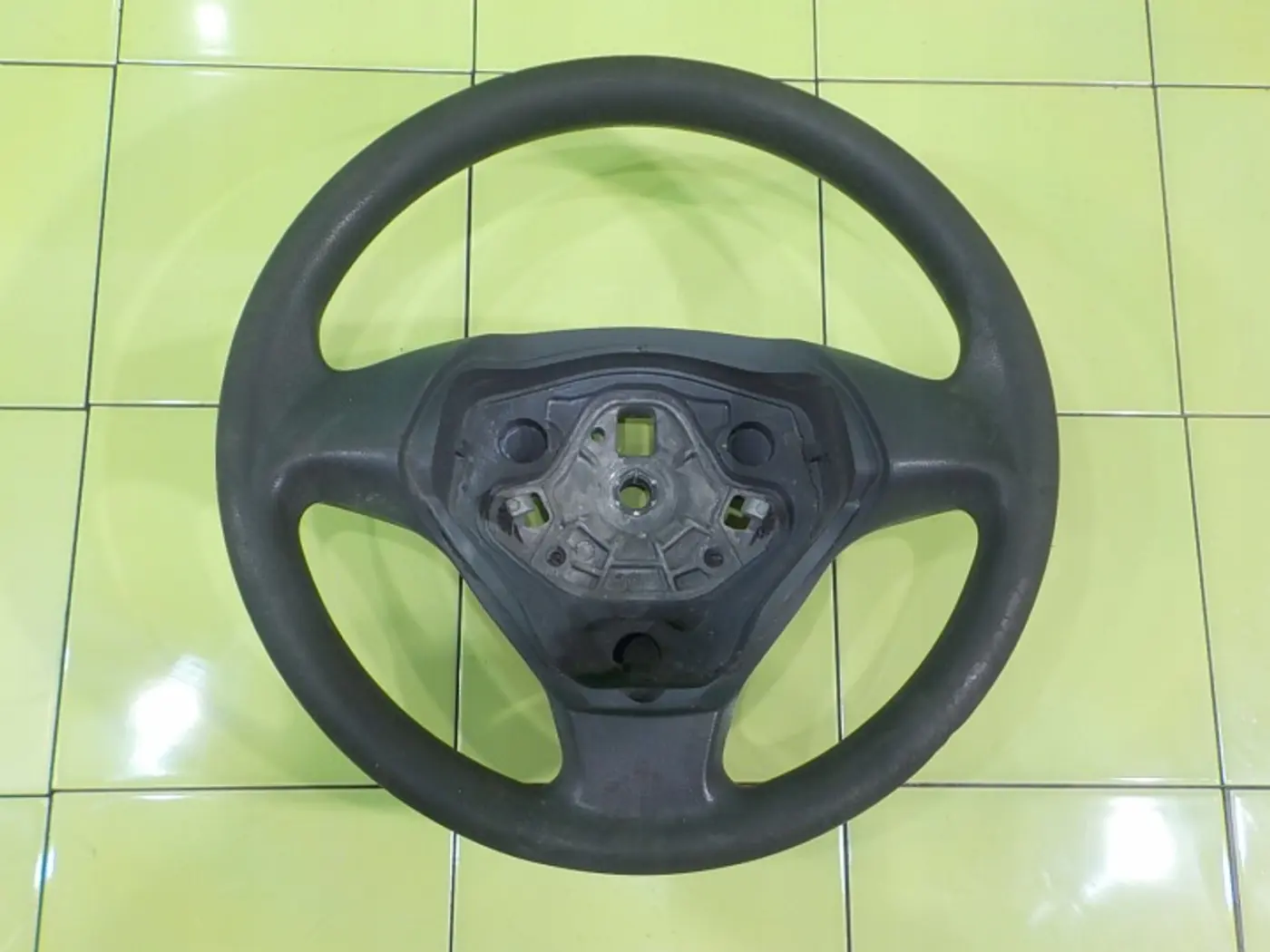 Руль к Peugeot Bipper 2008