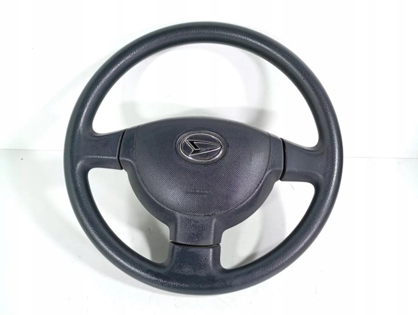 Руль к Daihatsu Sirion 2002