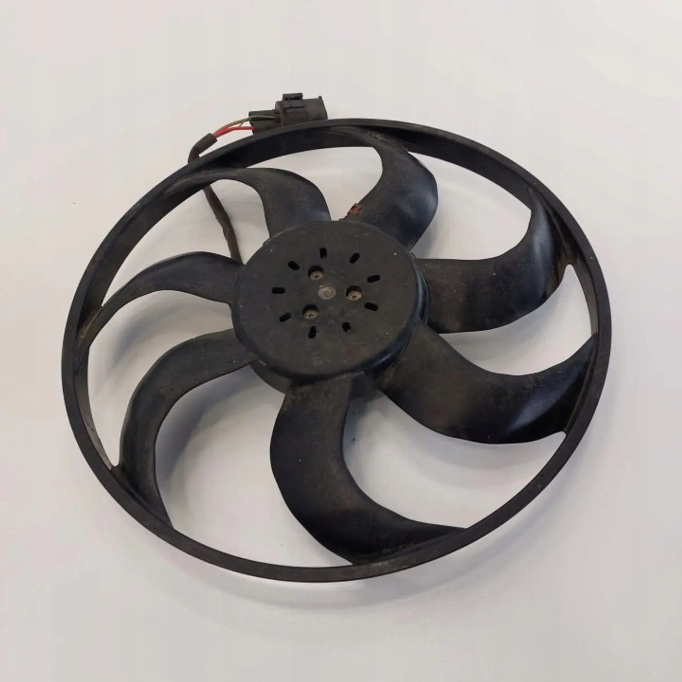 Вентилятор радиатора к MINI One 2013