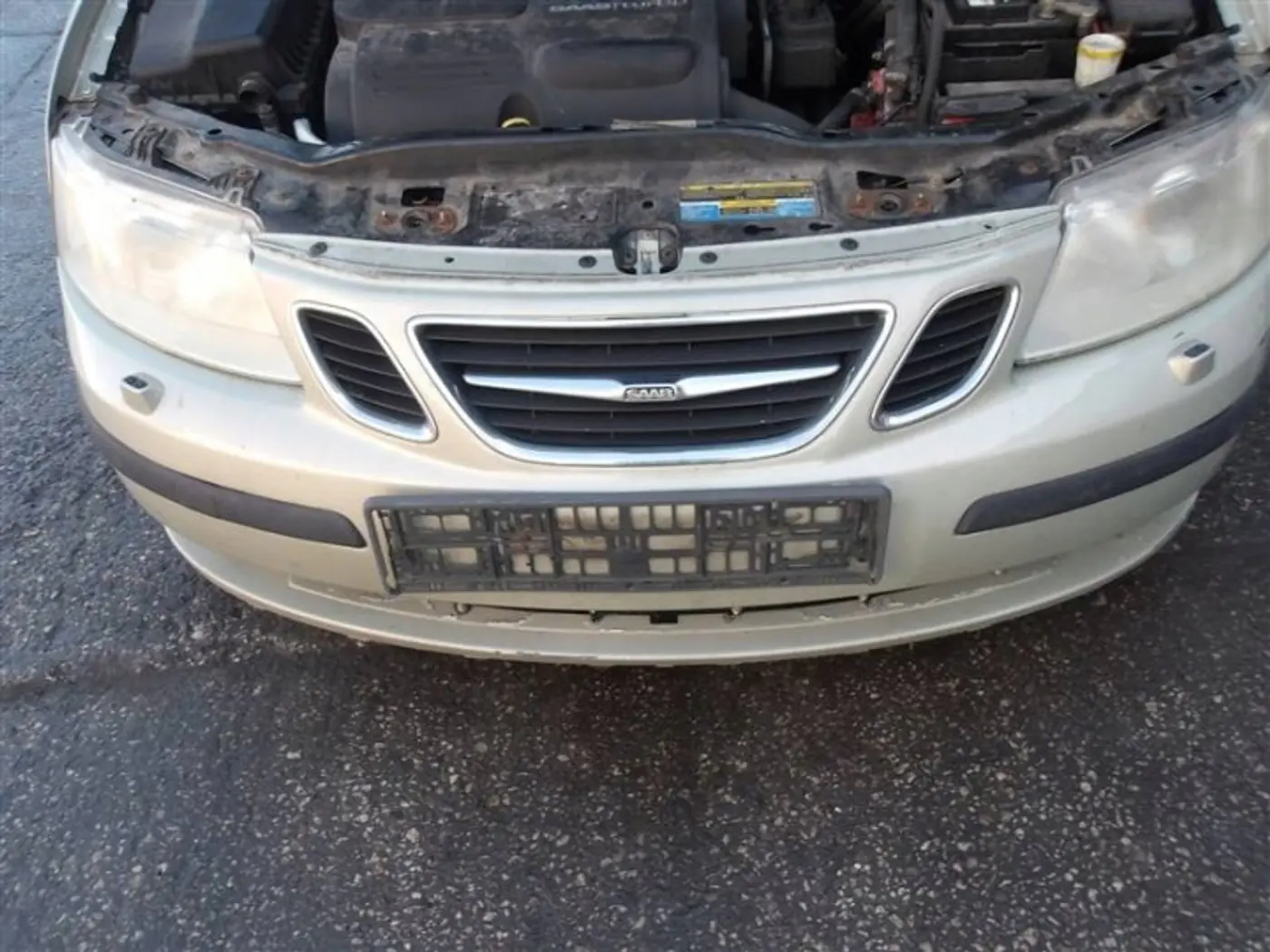 Решетка радиатора к Saab 9-3 2002