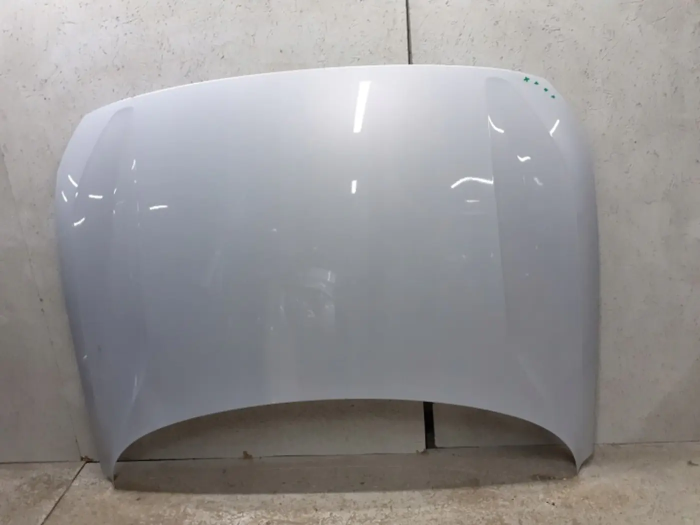 Капот к Polestar 2 2020