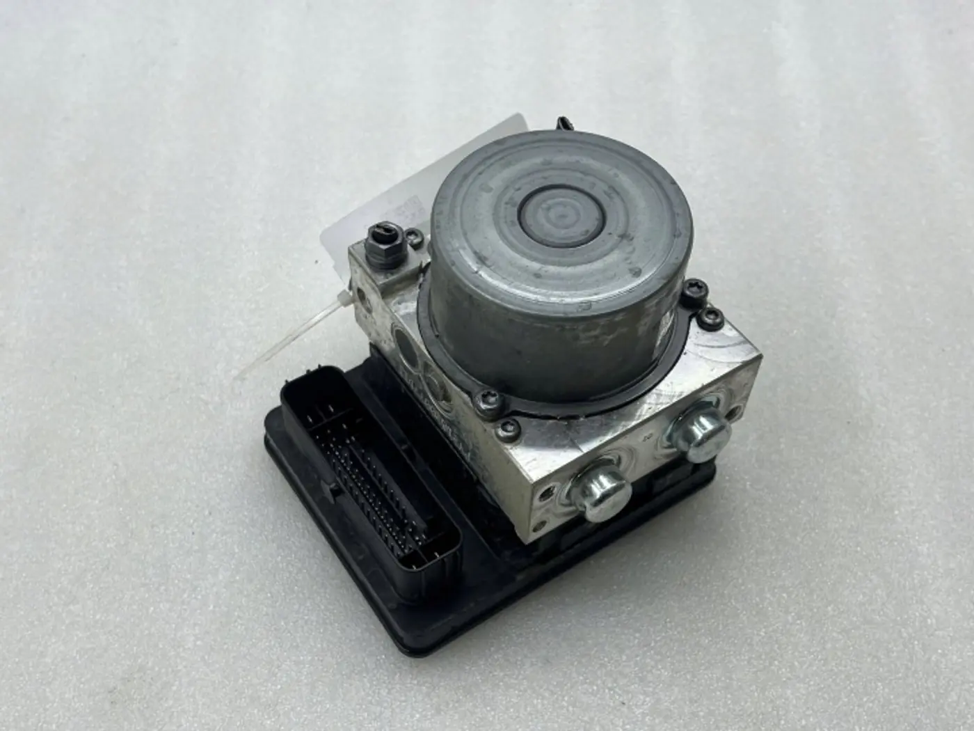 Блок ABS к Volkswagen ID.4 2020