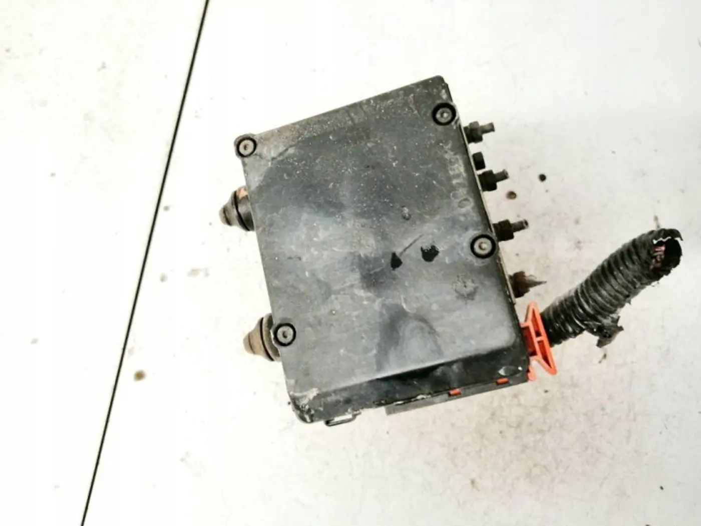 Блок ABS к Mitsubishi Galant 1996
