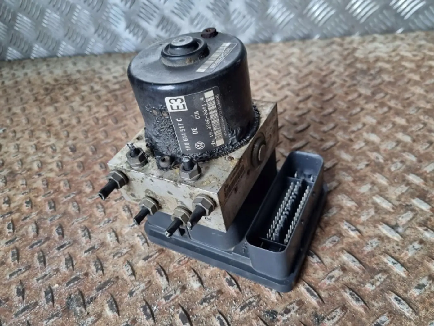 Блок ABS к Audi S3 2006