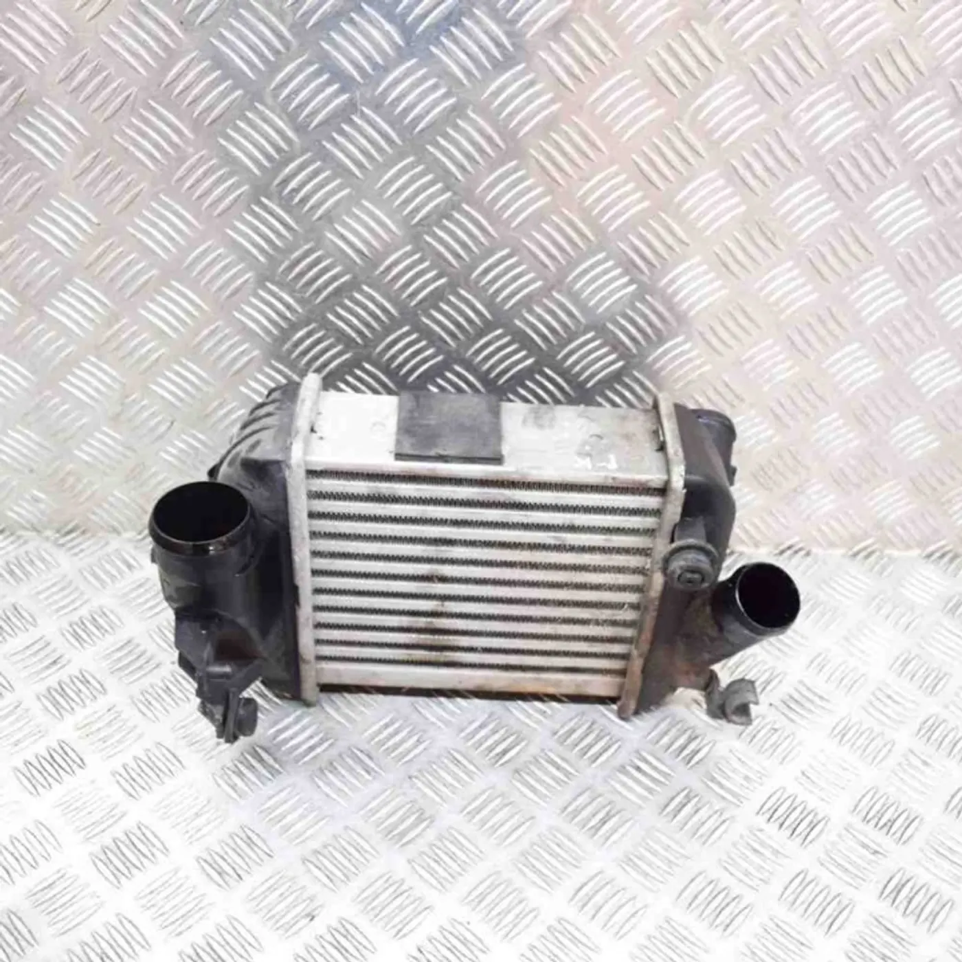 Интеркулер к Audi A4 2004