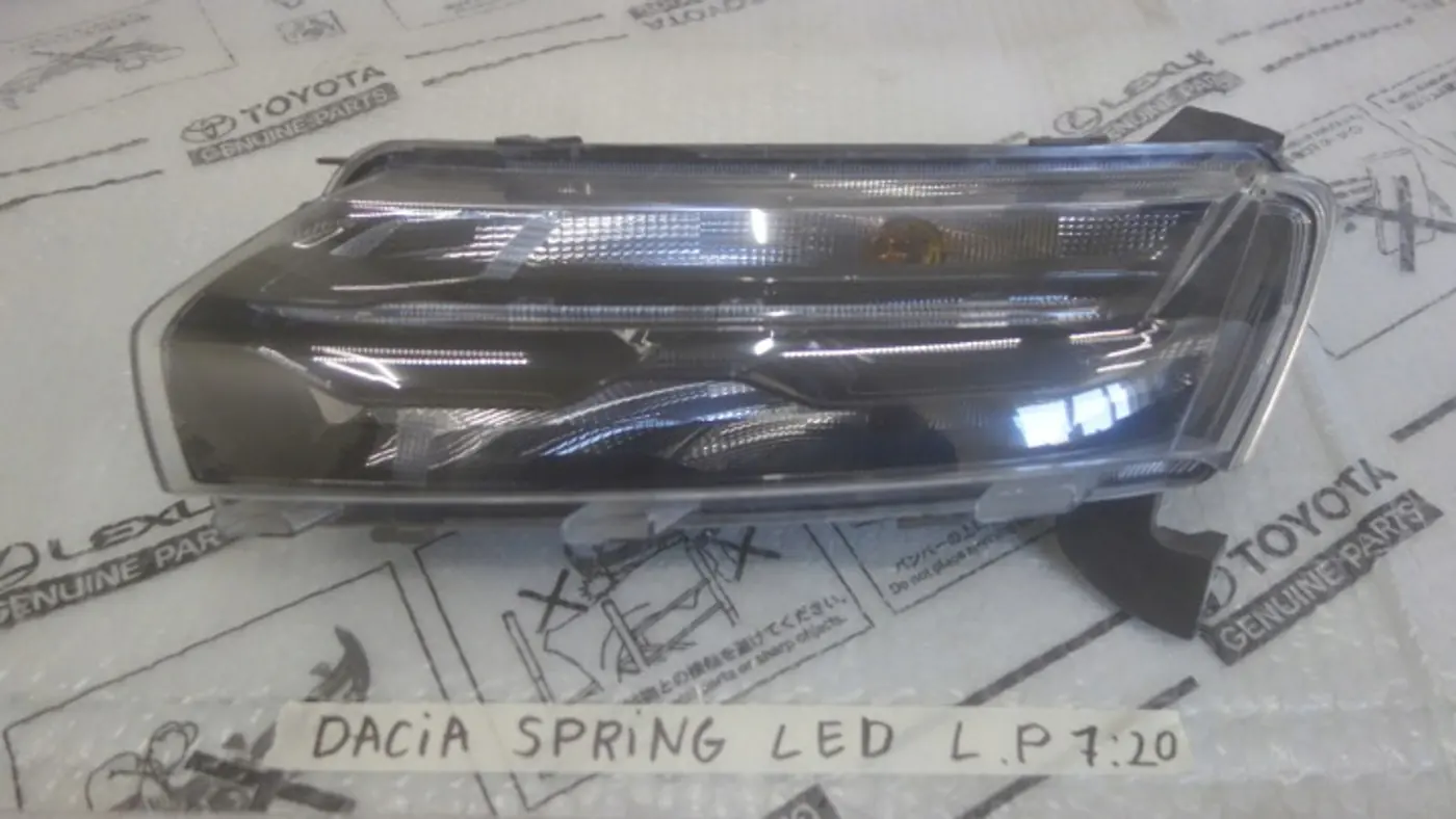 Фара левая к Dacia Spring 2020