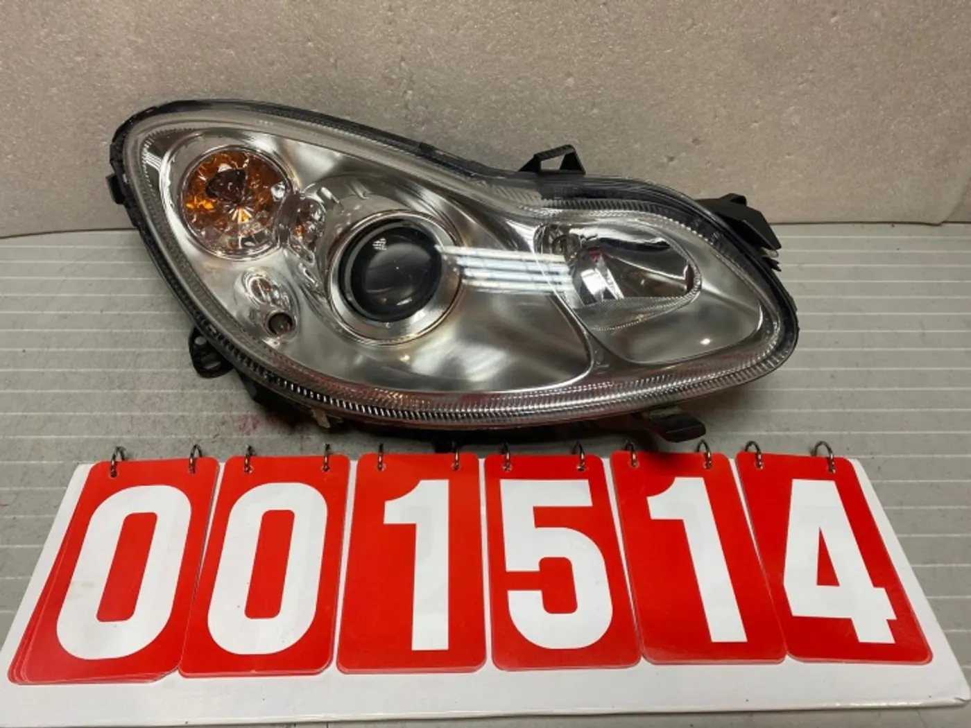 Фара правая к Smart Fortwo 2007