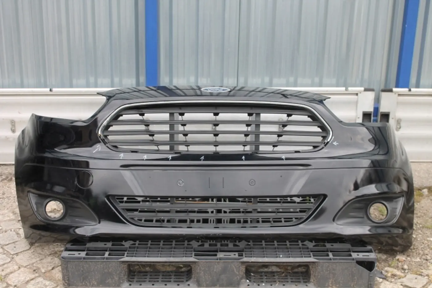 Бампер передний к Ford Transit 2014