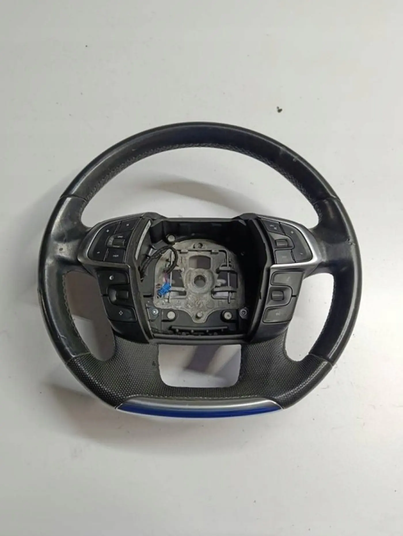 Руль к DS 4 2015
