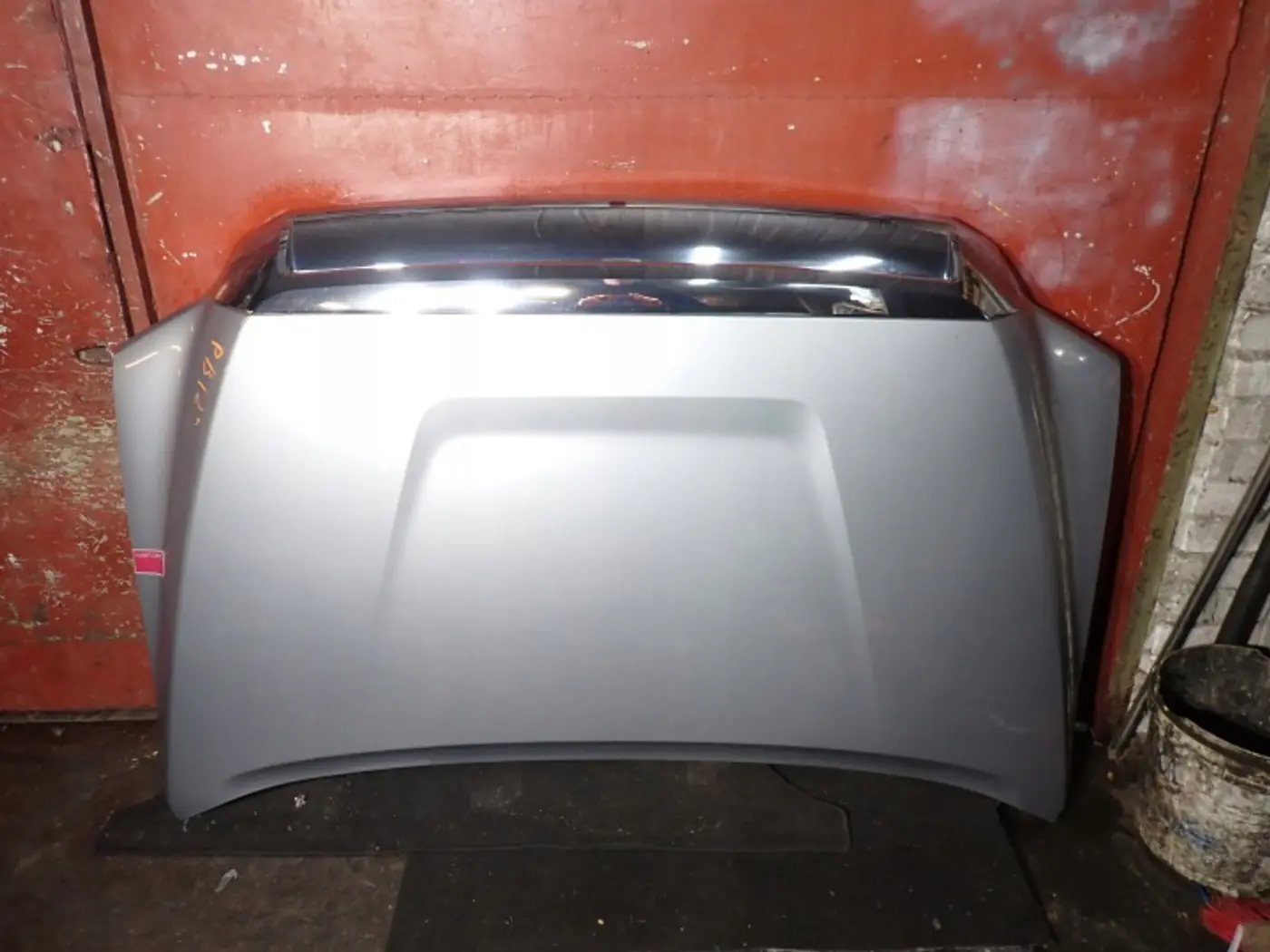 Капот к Toyota Tundra 2007