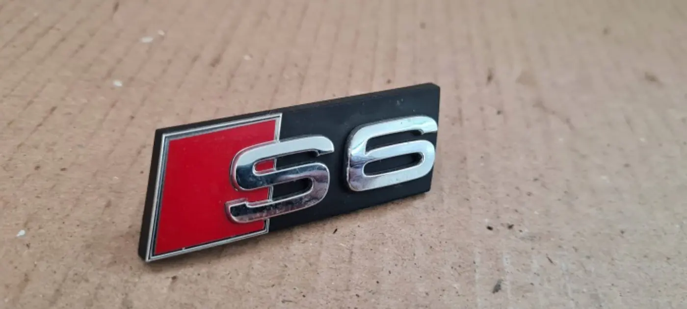 Решетка радиатора к Audi S6 2012