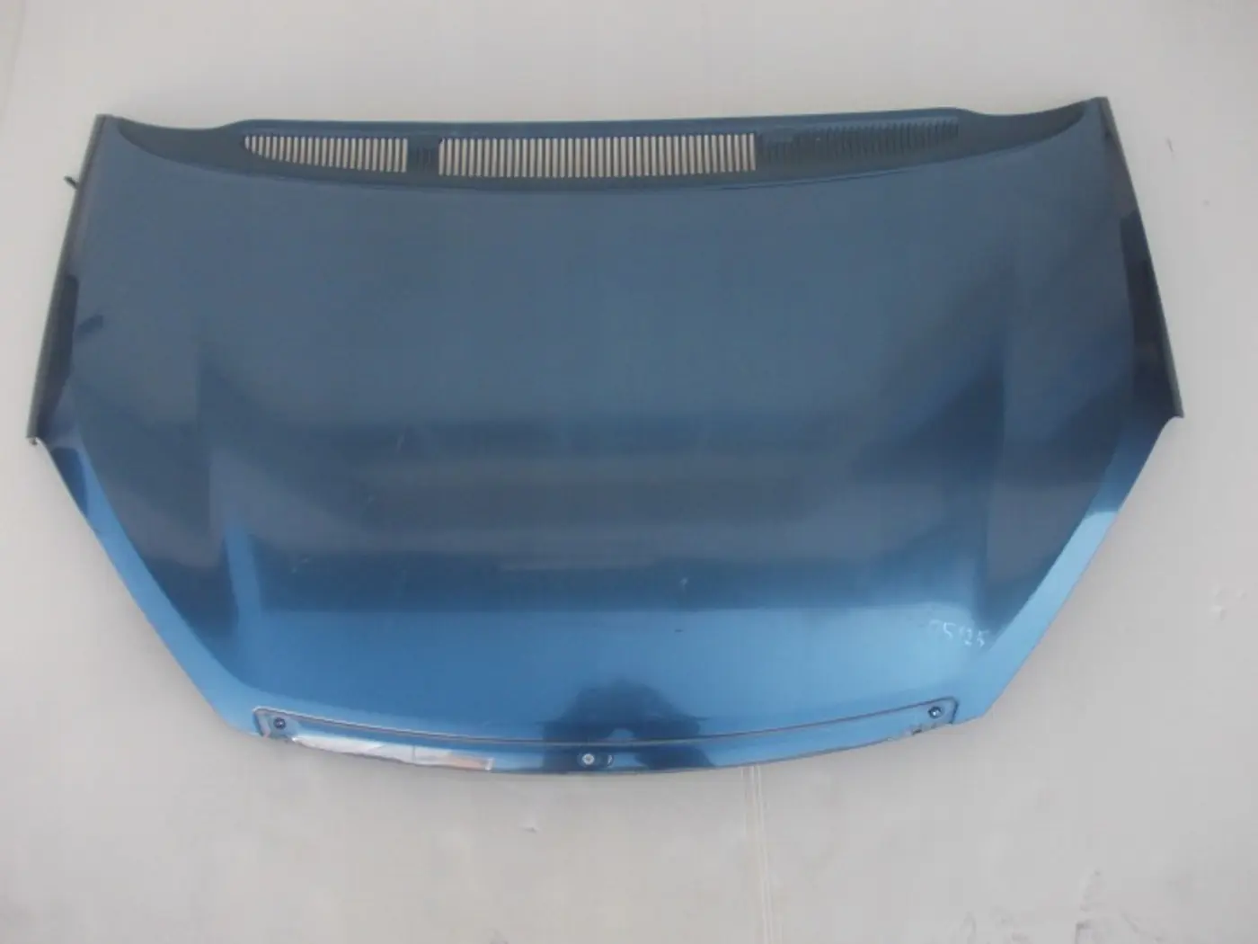 Капот к Ford C-MAX 2007