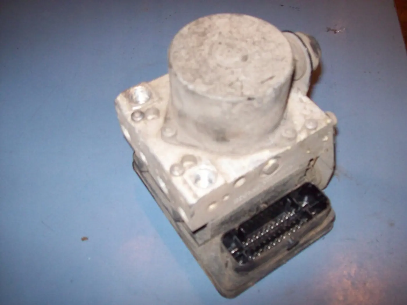Блок ABS к SEAT Mii 2011