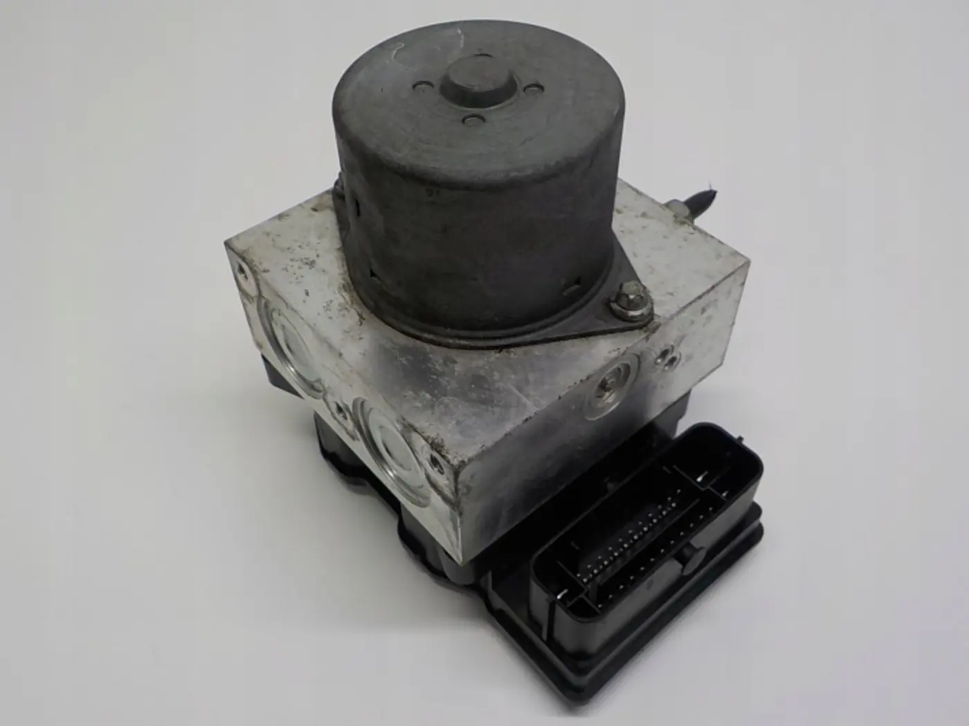 Блок ABS к Ford Mondeo 2007