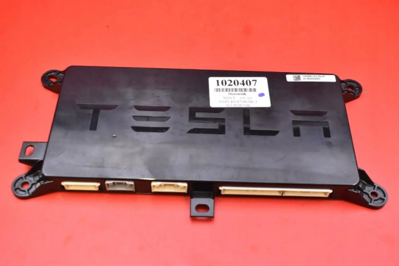 Блок управления двигателем к Tesla Model X 2015