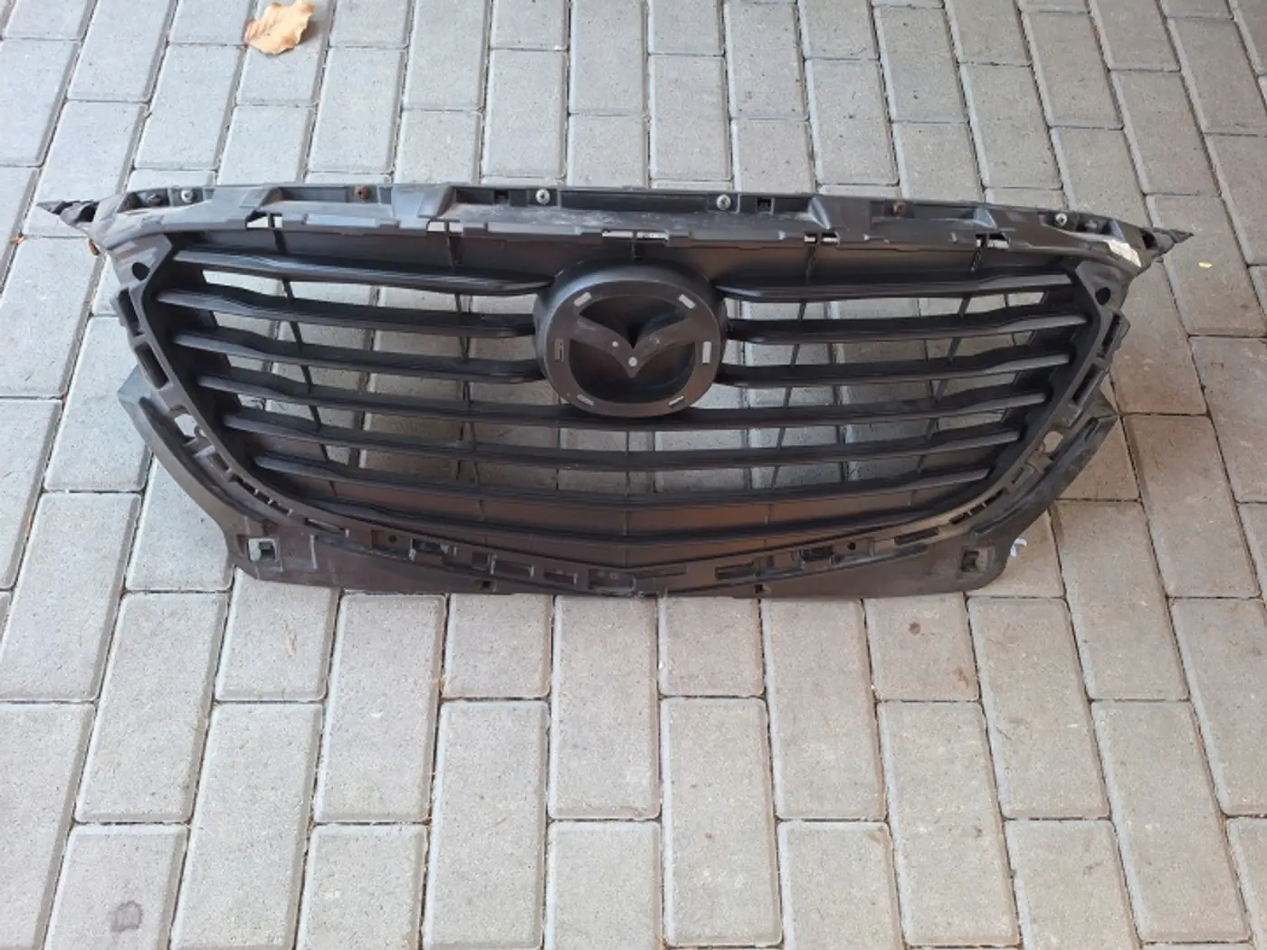 Решетка радиатора к Mazda CX-3 2015