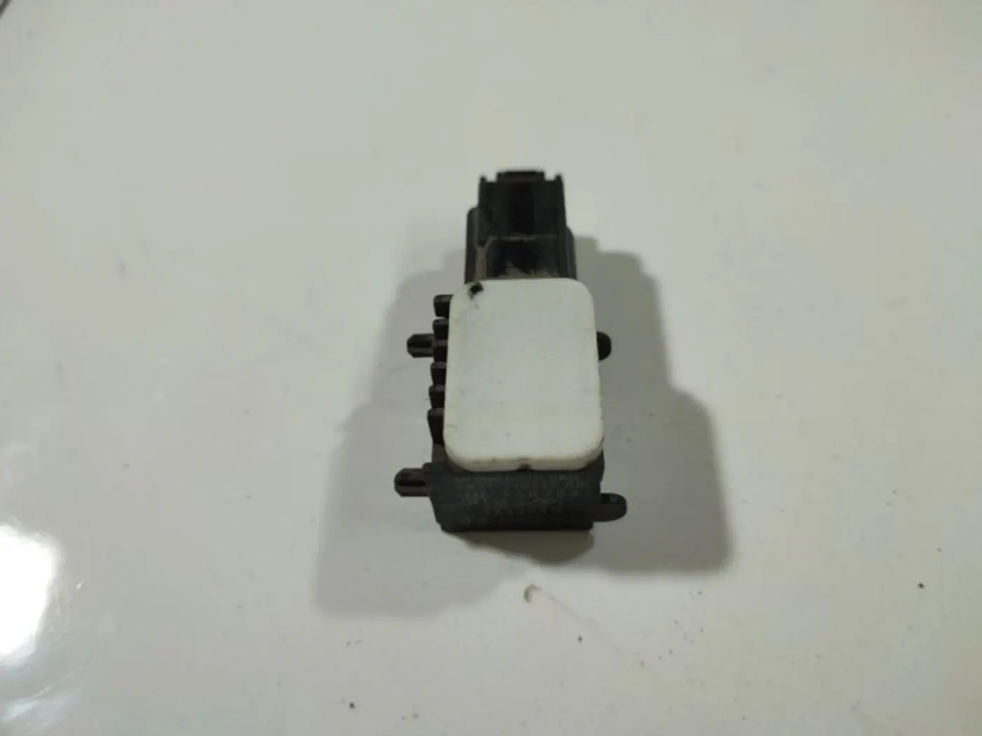 Датчик удара к Land Rover Freelander 2006