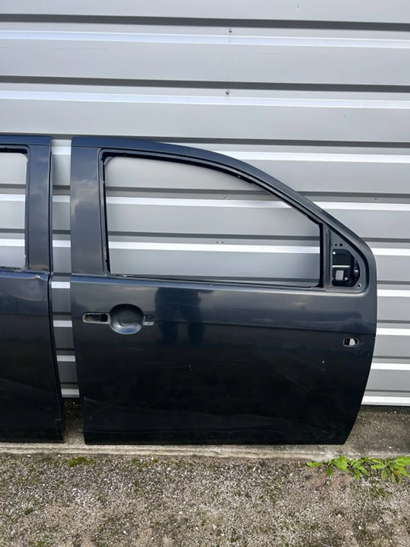 Дверь передняя левая к Isuzu D-Max 2016