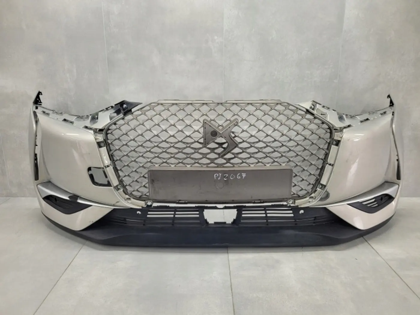 Бампер передний к DS 3 Crossback 2018