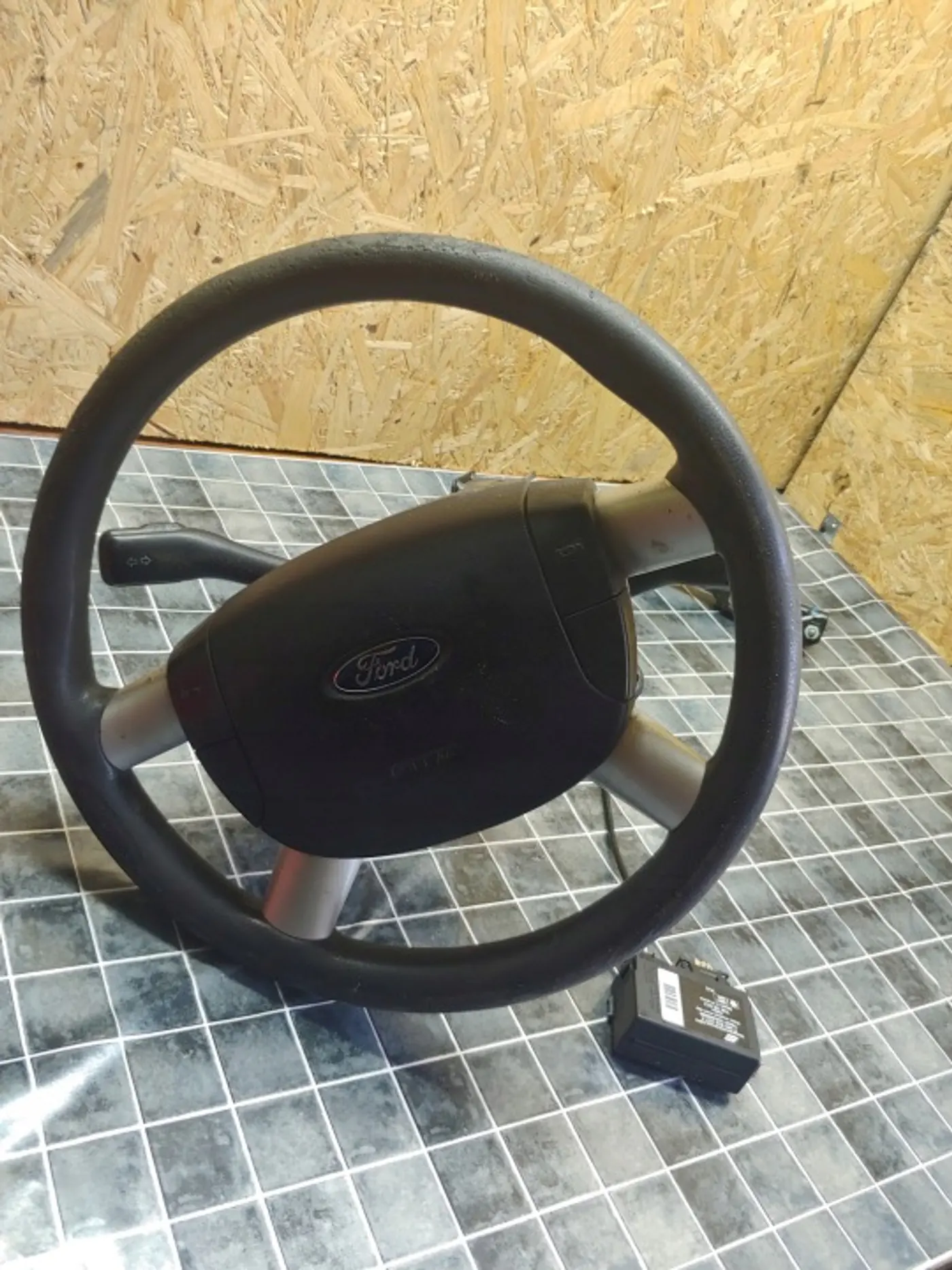 Руль к Ford Galaxy 2001