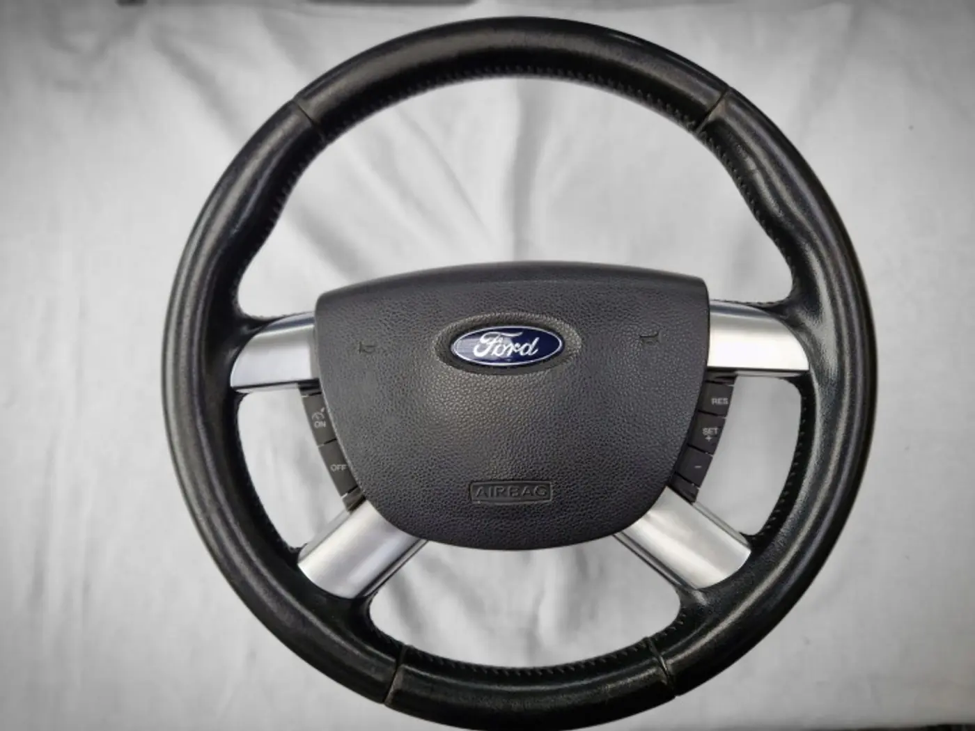 Руль к Ford C-MAX 2003