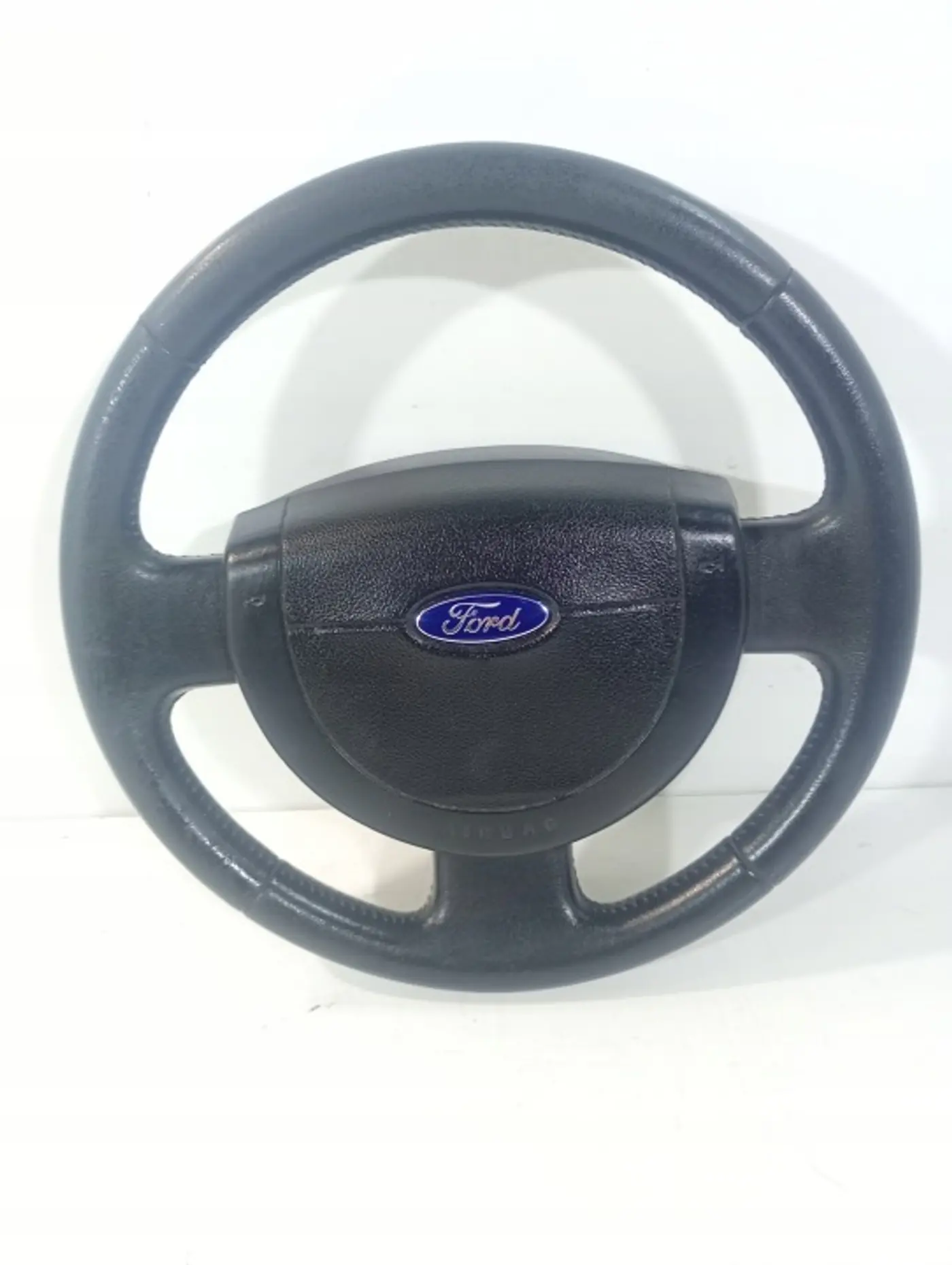 Руль к Ford Fiesta 2001