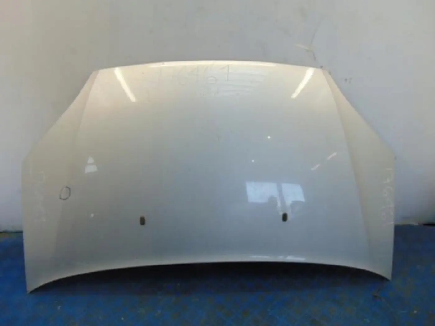 Капот к Ford C-MAX 2003