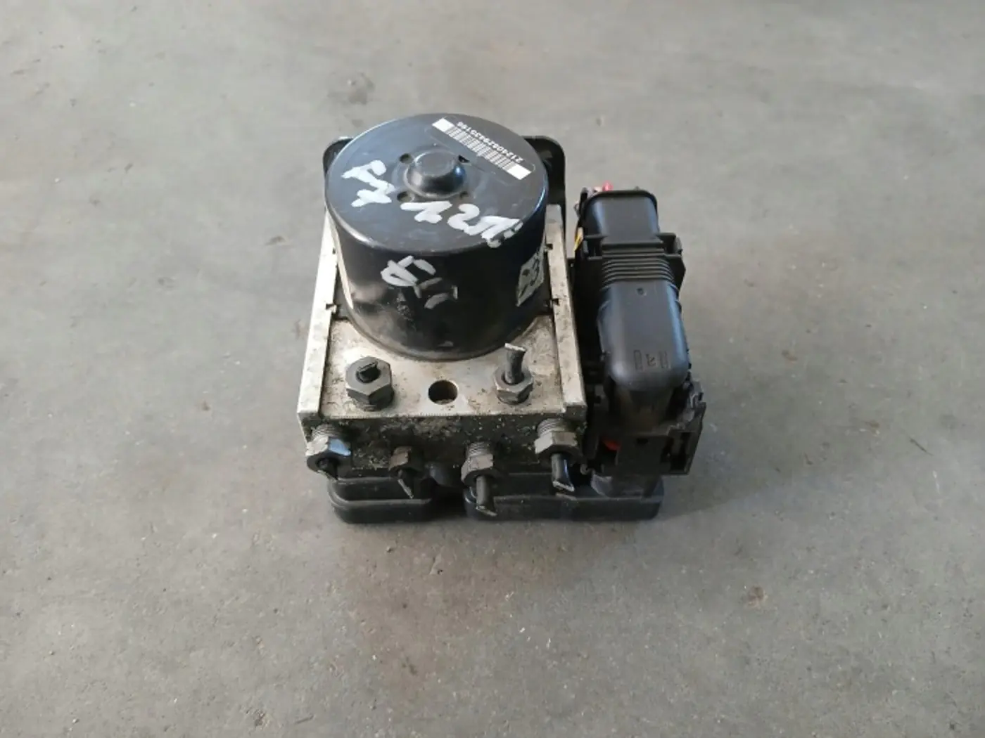 Блок ABS к Ford Fiesta 2001