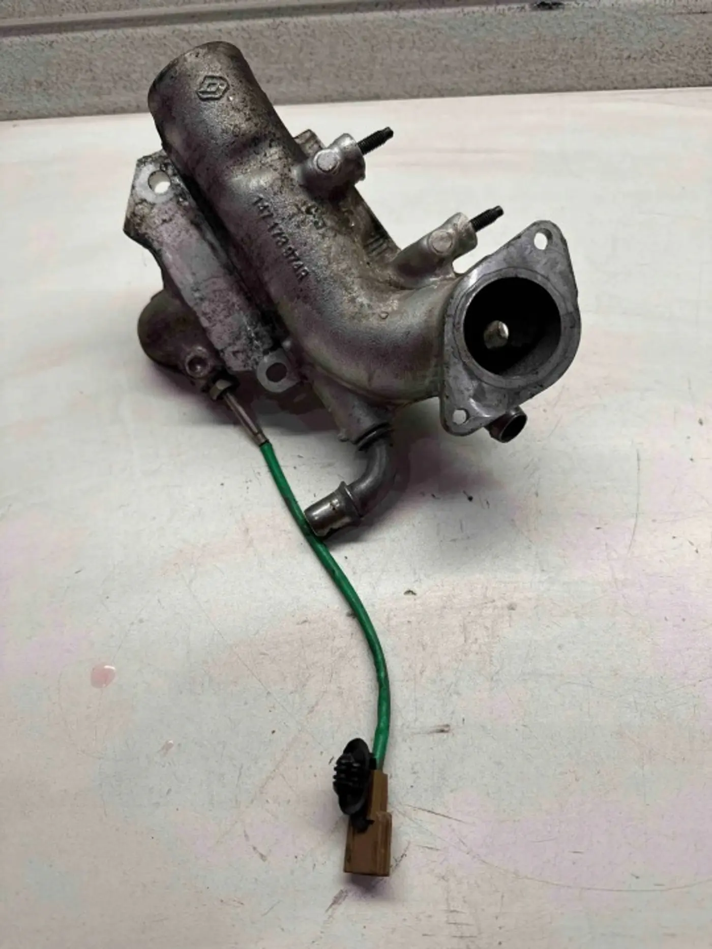 Клапан EGR к Renault Captur 2013