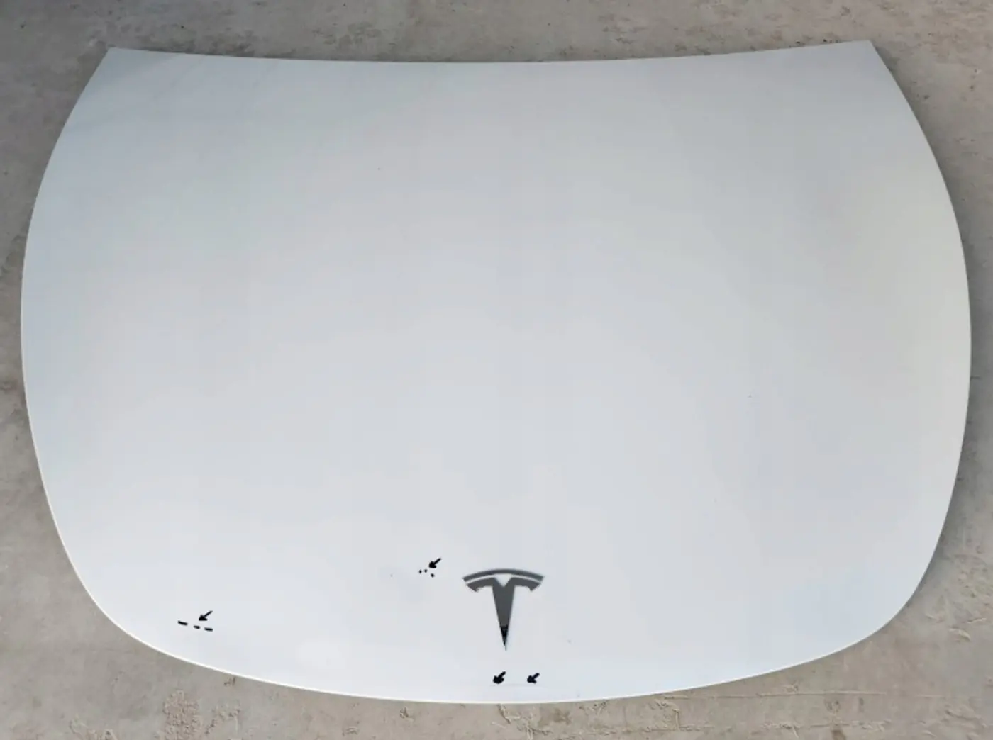 Капот к Tesla Model Y 2020