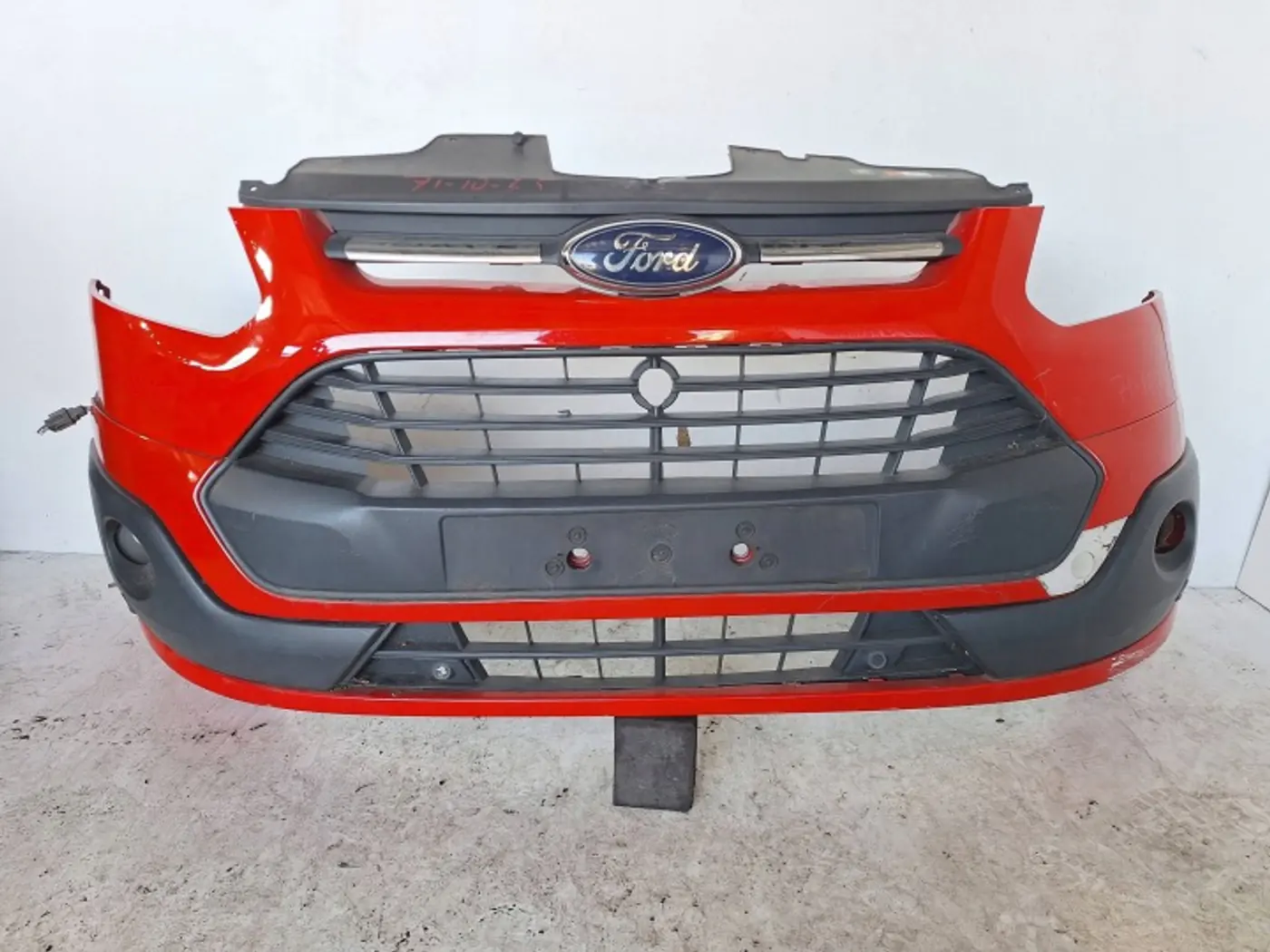Бампер передний к Ford Transit Custom 2012