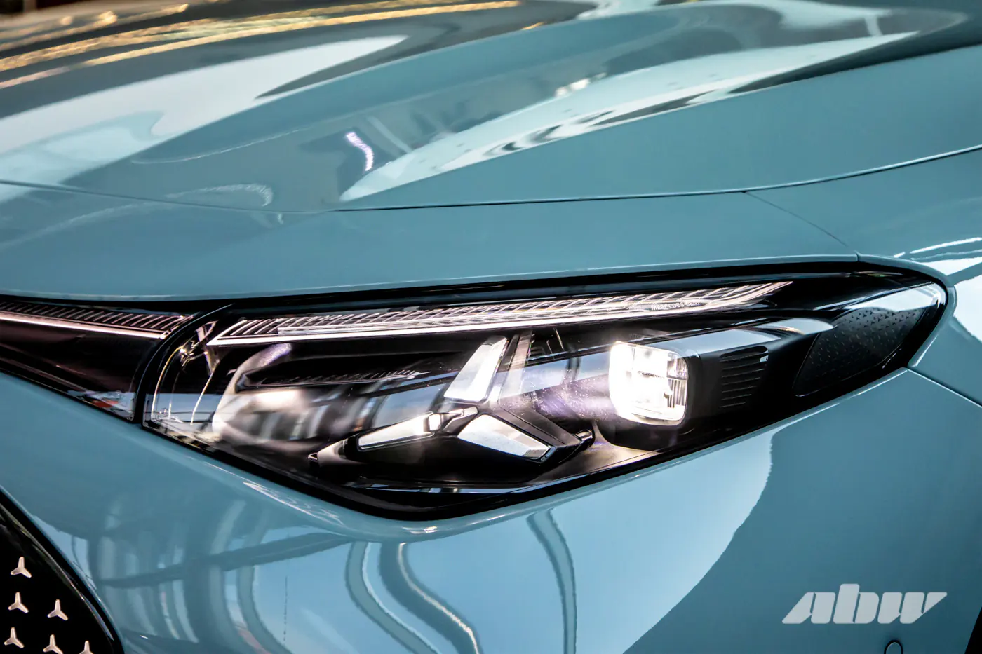 Модель высокой ответственности: изучаем важный Mercedes-Benz CLA на белорусской премьере