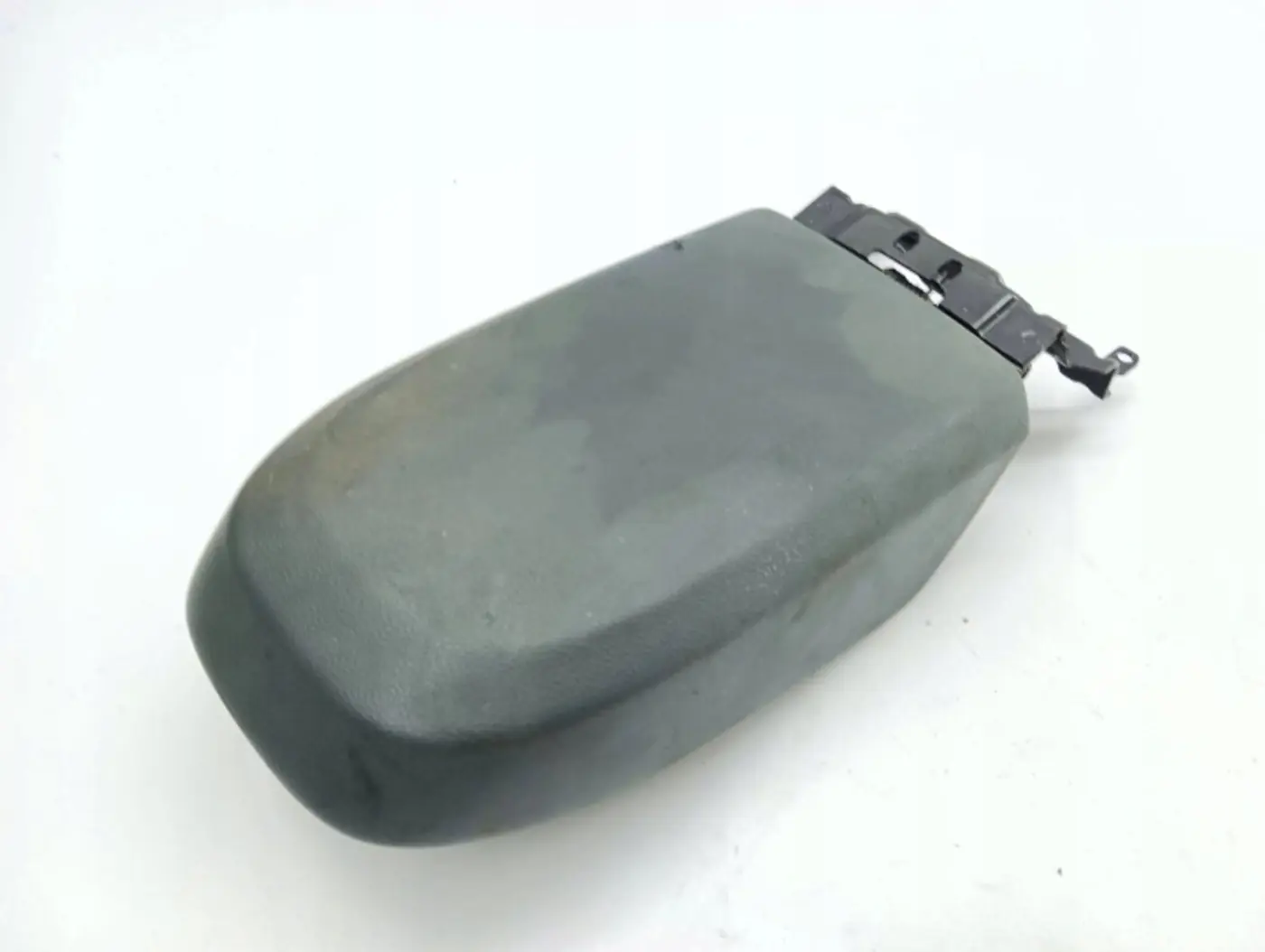 Подлокотник к Ford C-MAX 2010