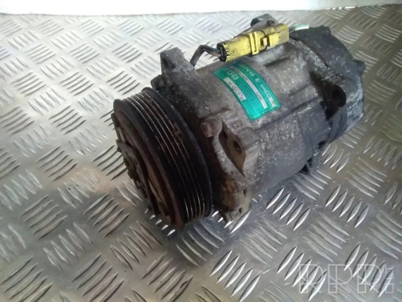 Компрессор кондиционера к Citroen C8 2002