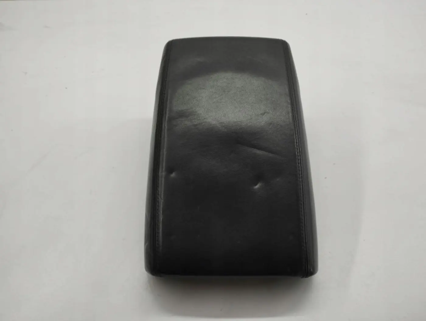 Подлокотник к Audi A7 2010