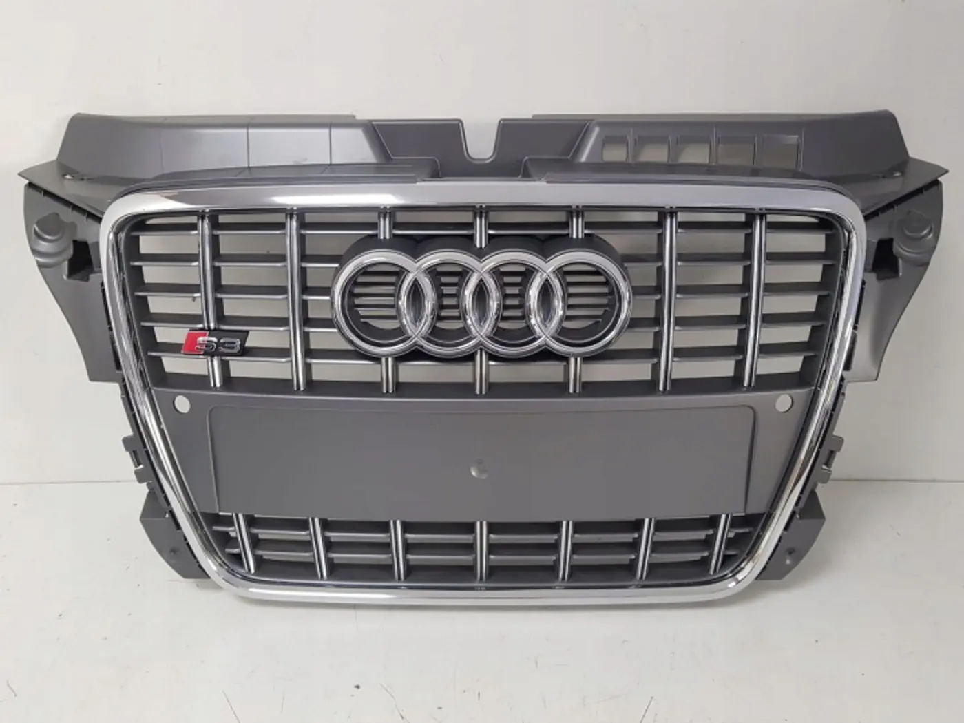 Решетка радиатора к Audi S3 2008