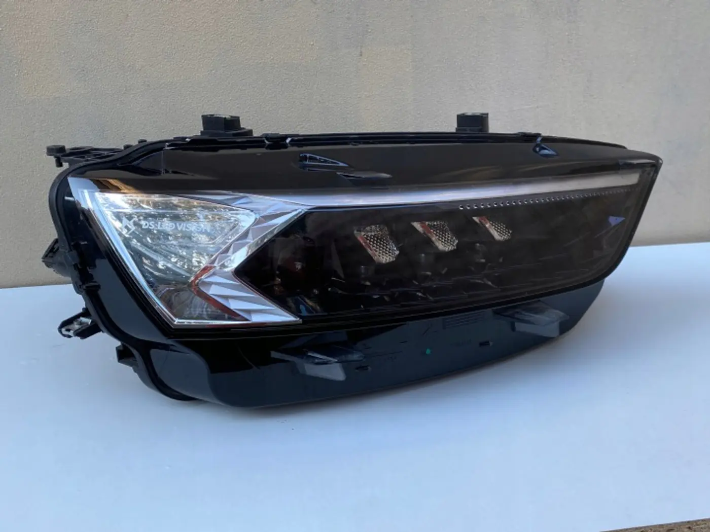 Фара правая к Citroen DS7 2017