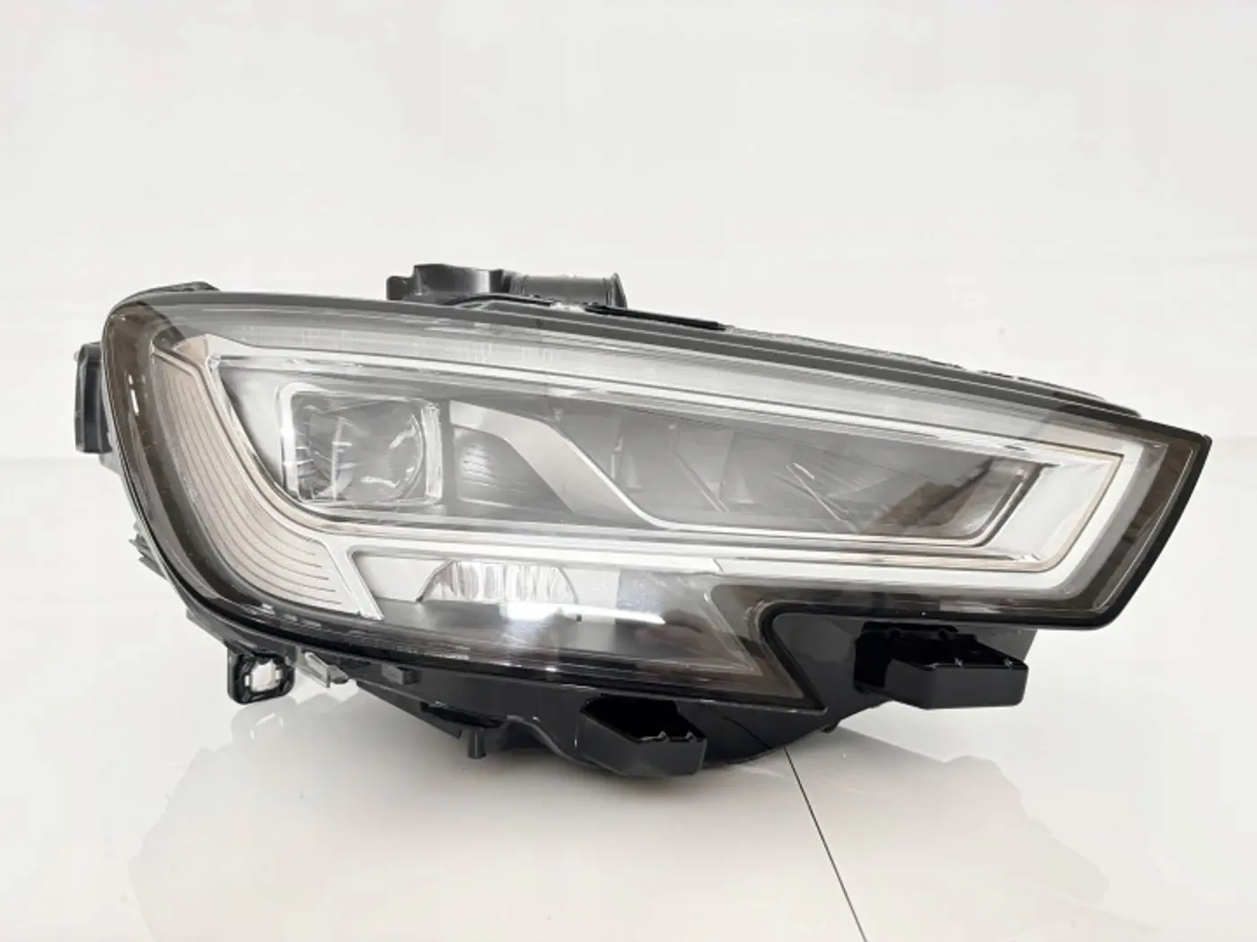 Фара правая к Audi S3 2013