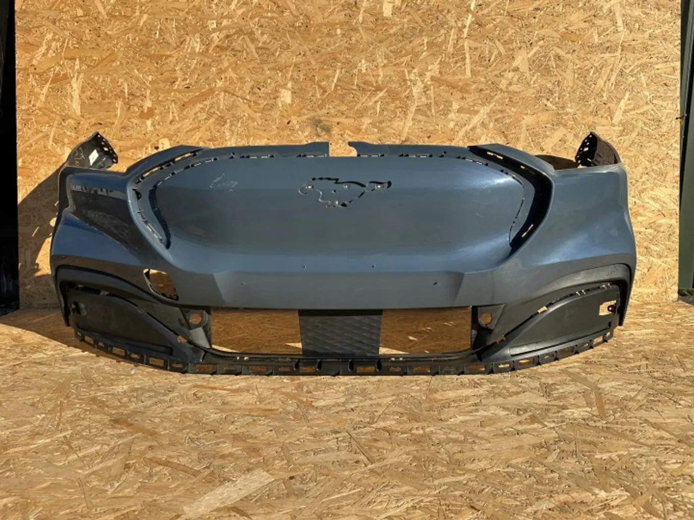 Бампер передний к Ford Mustang Mach-E 2020