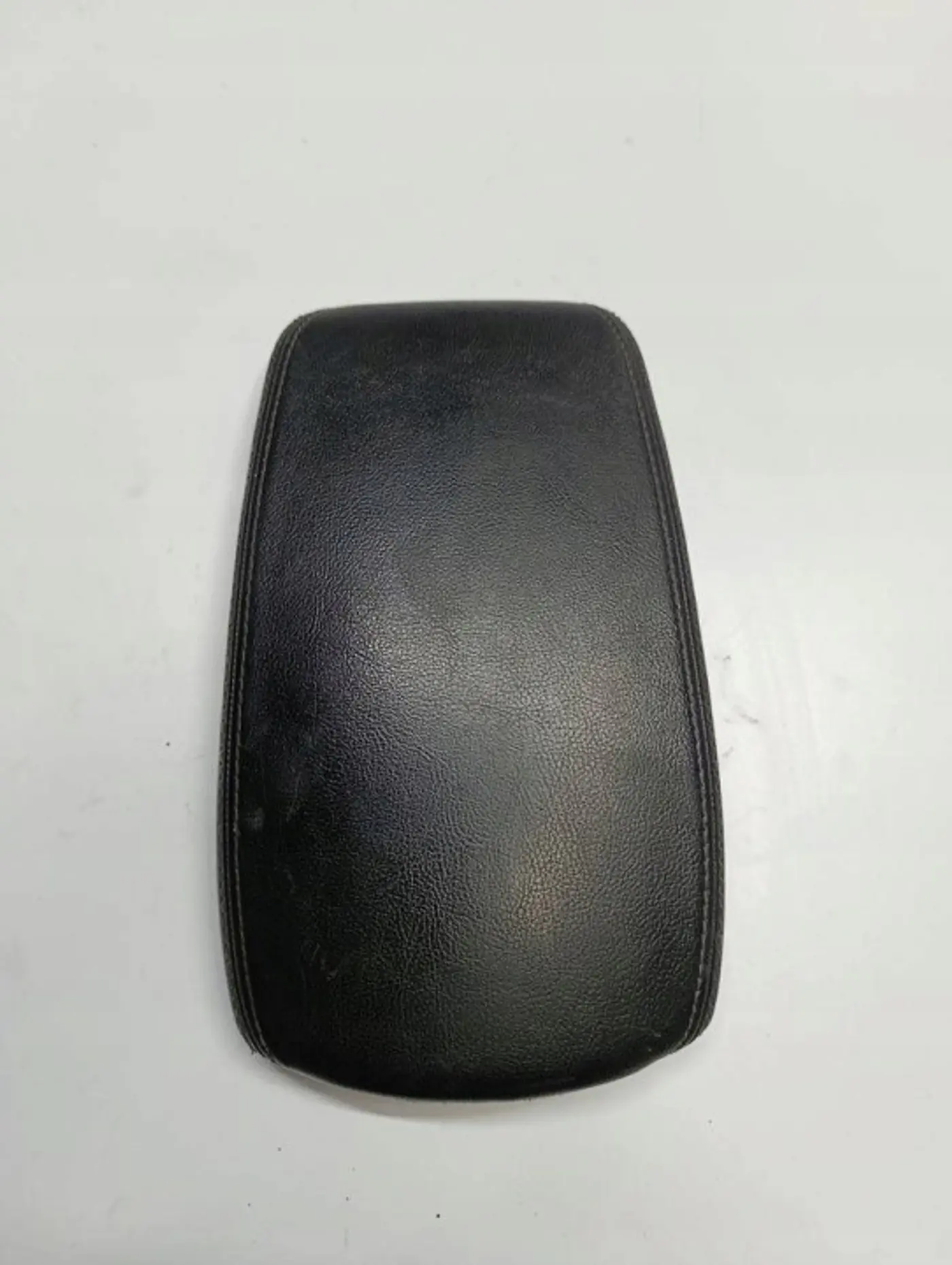 Подлокотник к DS 5 2015