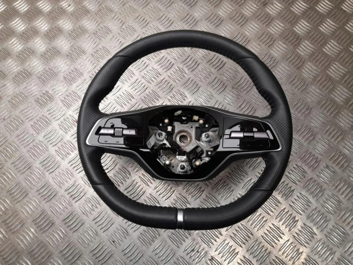 Руль к Nissan Ariya 2020