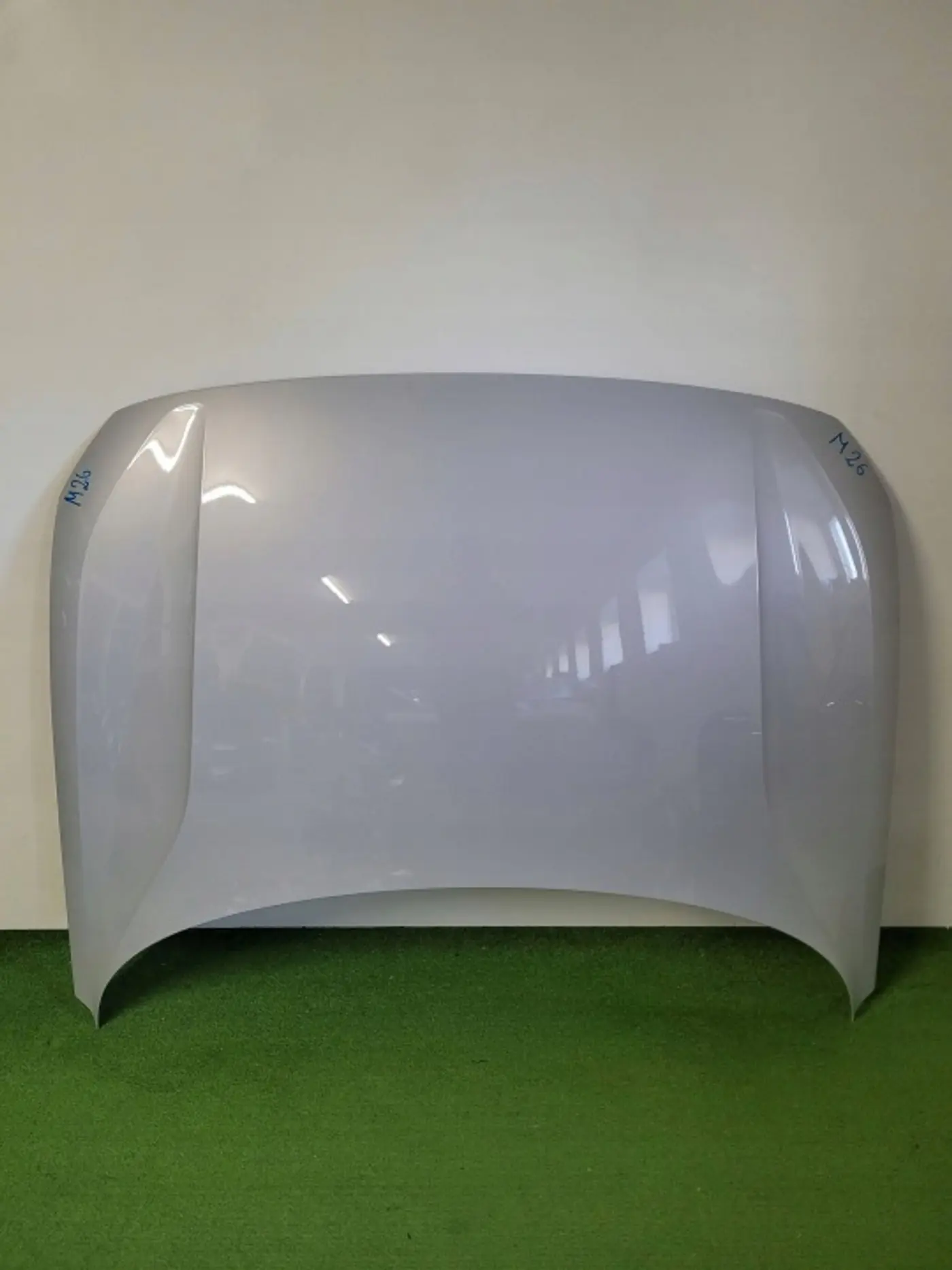 Капот к Polestar 2 2020