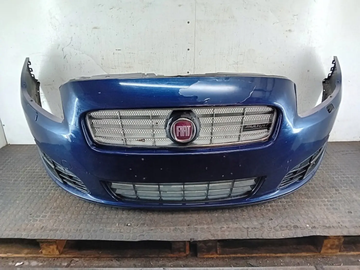 Бампер передний к Fiat Croma 2005