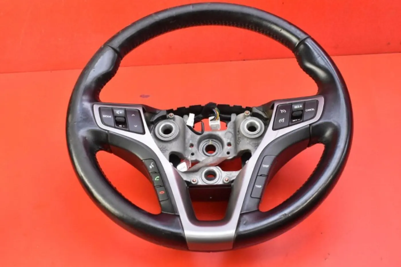 Руль к Hyundai i40 2011