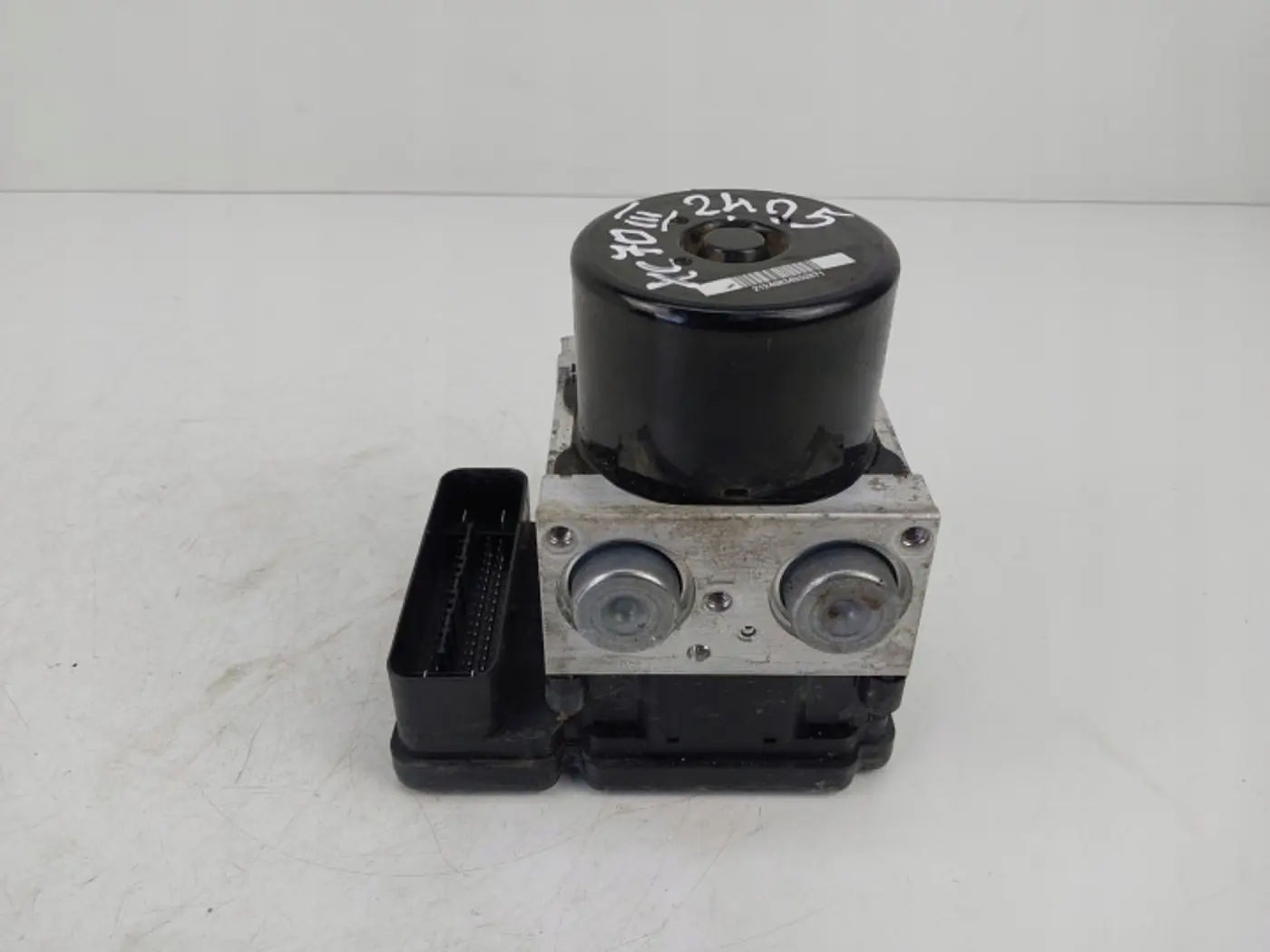 Блок ABS к Volvo XC70 2000