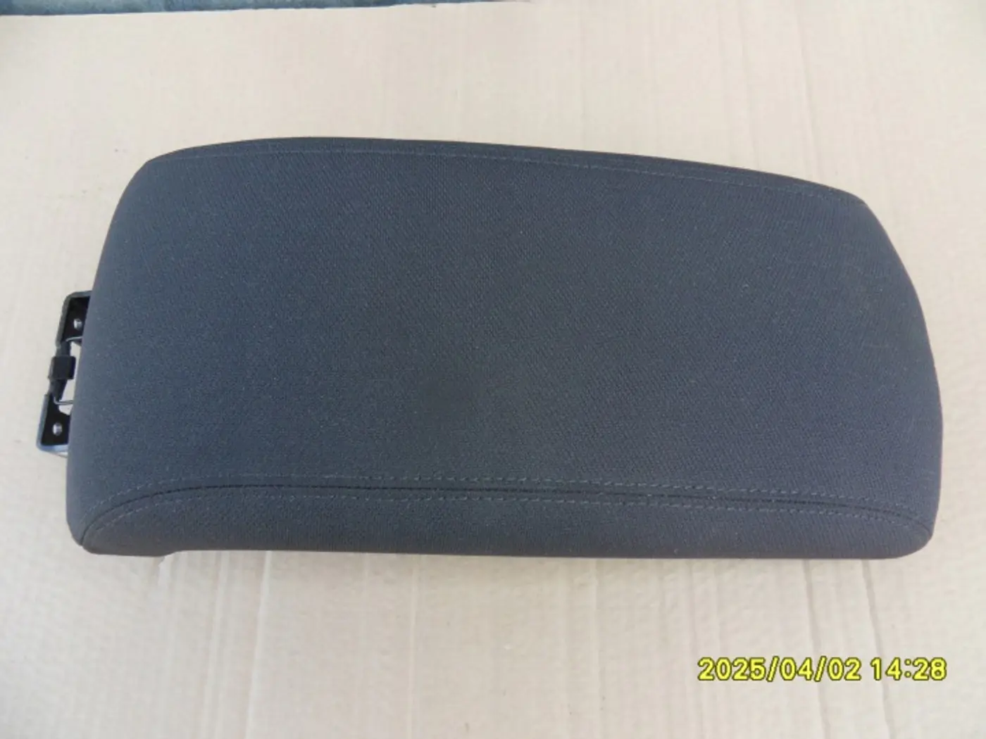 Подлокотник к Renault Koleos 2008